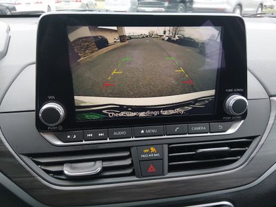 2025 Nissan Altima - Photo 18