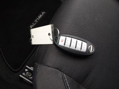 2025 Nissan Altima - Photo 15