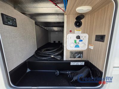 2024 Jayco Eagle HT - Photo 10
