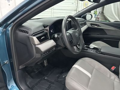 2025 Toyota Camry — photo 9 view