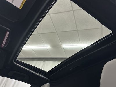 2025 Toyota Camry — photo 17 view