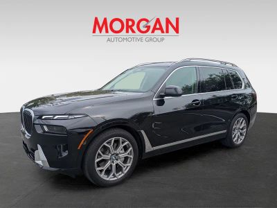 2025 BMW X7 — photo 8 view