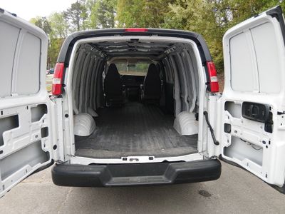2023 GMC Savana Cargo Van — photo 11 view
