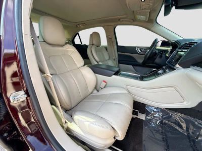 2018 Lincoln Continental — photo 14 view