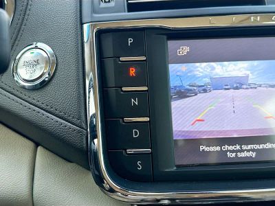 2018 Lincoln Continental — photo 28 view
