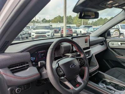 2025 Ford Explorer - Photo 26