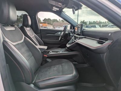 2025 Ford Explorer - Photo 24