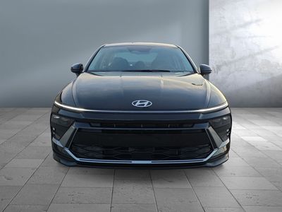 2026 Hyundai Sonata Hybrid - Photo 3