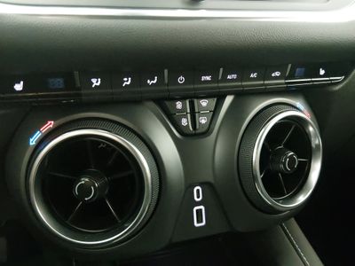 2025 Chevrolet Blazer - Photo 18