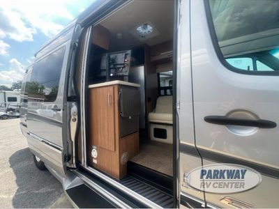 2015 Winnebago Era - Photo 7