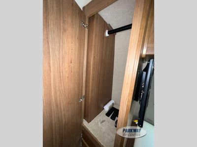 2015 Winnebago Era - Photo 15