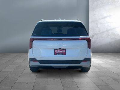 2026 Kia Carnival — detail view