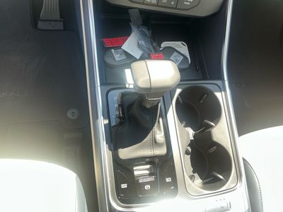 2026 Kia Carnival — photo 13 view