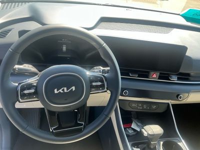 2026 Kia Carnival — photo 15 view