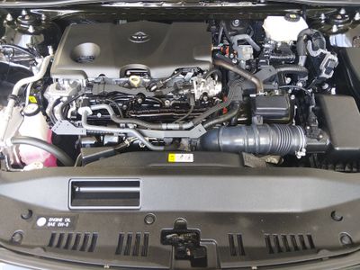 2025 Toyota Camry — photo 9 view