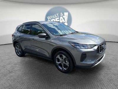 2025 Ford Escape ST-Line in Gray Metallic — front three-quarter view