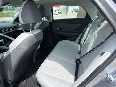 2026 Hyundai Elantra — photo 13 view