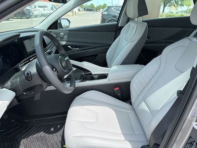 2026 Hyundai Elantra — photo 19 view