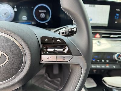 2026 Hyundai Elantra — photo 22 view