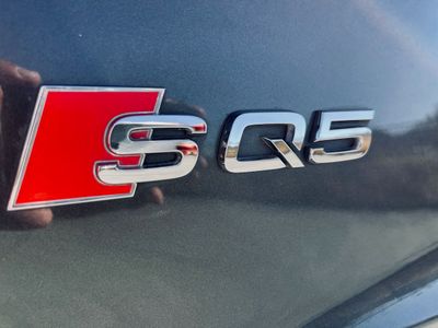 2016 Audi SQ5 - Photo 21