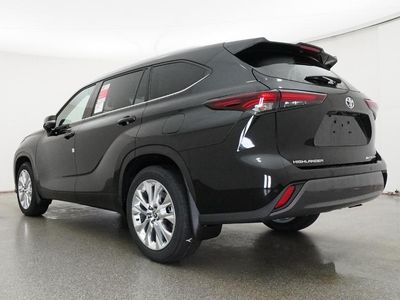 2026 Toyota Highlander - Photo 32