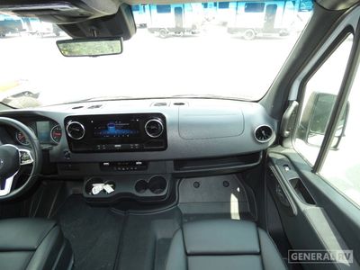 2026 Winnebago Revel Sport - Photo 11