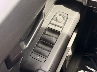 2024 Toyota Tacoma SR5 Double Cab — photo 25 view
