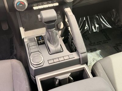 2024 Toyota Tacoma SR5 Double Cab — photo 18 view