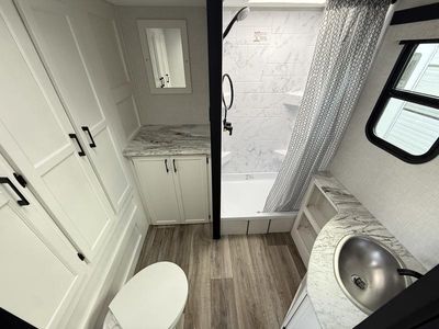 2026 Venture RV STRATUS - Photo 8