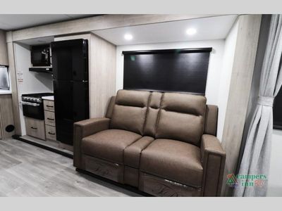 2026 Grand Design Imagine XLS — photo 19 view