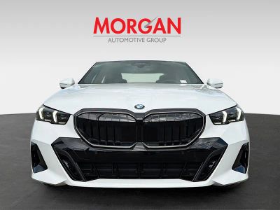 2026 BMW 5 Series — photo 8 view
