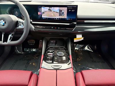 2026 BMW 5 Series — photo 19 view