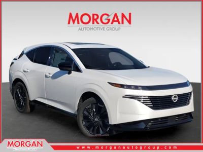 2026 Nissan Murano Platinum in White — front three-quarter view