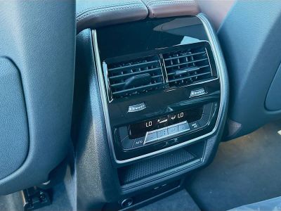 2026 BMW X5 — photo 19 view