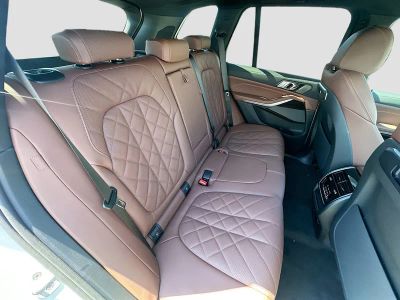 2026 BMW X5 — photo 22 view