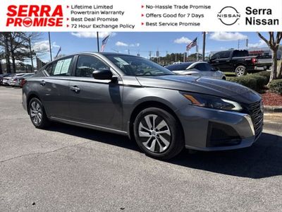 2025 Nissan Altima - Photo 1