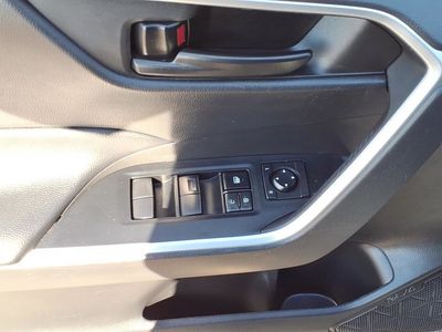 2023 Toyota RAV4 - Photo 21