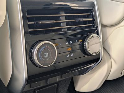 2025 Land Rover Range Rover - Photo 13
