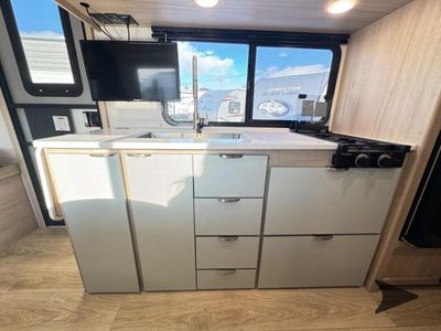 2025 Winnebago Micro Minnie - Photo 40