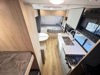 2025 Winnebago Micro Minnie - Photo 17
