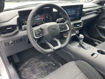 2026 Ford Mustang - Photo 17