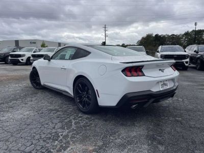 2026 Ford Mustang - Photo 25