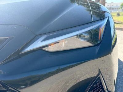 2025 Lexus IS — photo 9 view