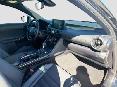 2025 Lexus IS — photo 13 view