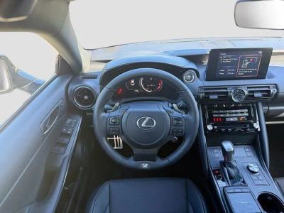 2025 Lexus IS — photo 16 view