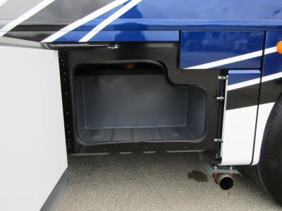 2026 Fleetwood BOUNDER - Photo 33