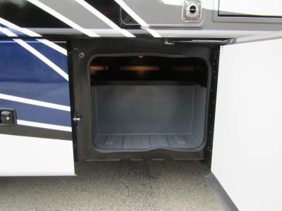2026 Fleetwood BOUNDER - Photo 25