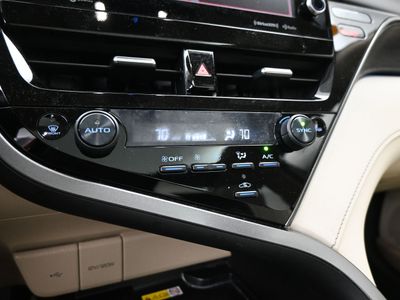 2026 2023 Toyota Camry XLE Sedan - Photo 13