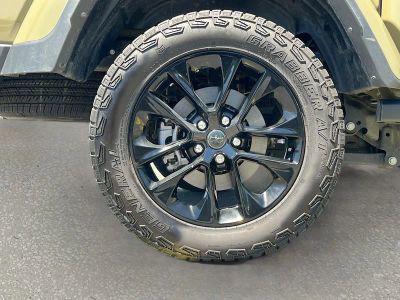 2025 Jeep Gladiator — photo 28 view