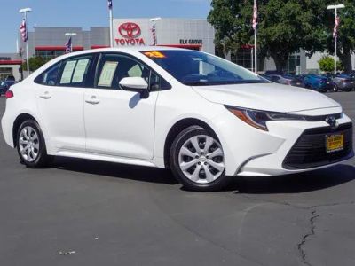 2023 Toyota Corolla — photo 7 view